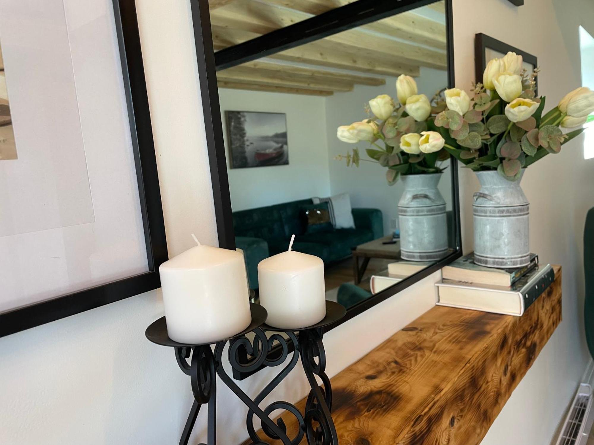 Cozy Cottage Style House Kitchener Bagian luar foto